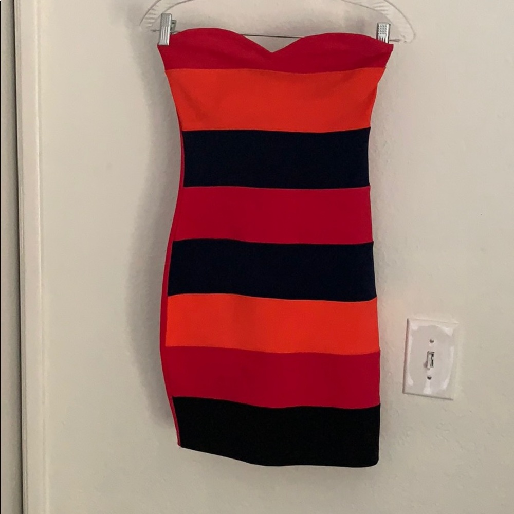 Sweetheart bright mini dress